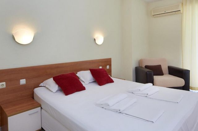 Pollo Resort Apartments - Studio